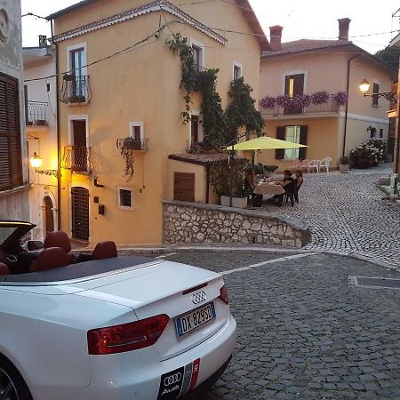Vila Scaccia Pensieri Cerchio Exteriér fotografie