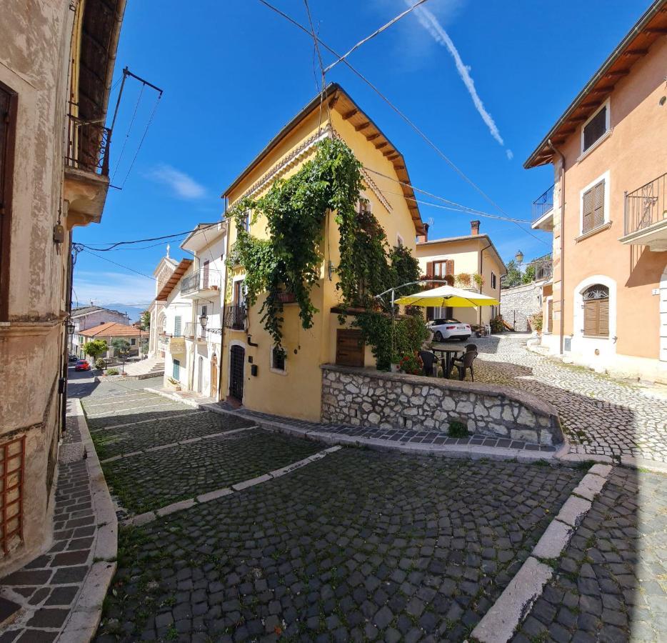 Vila Scaccia Pensieri Cerchio Exteriér fotografie