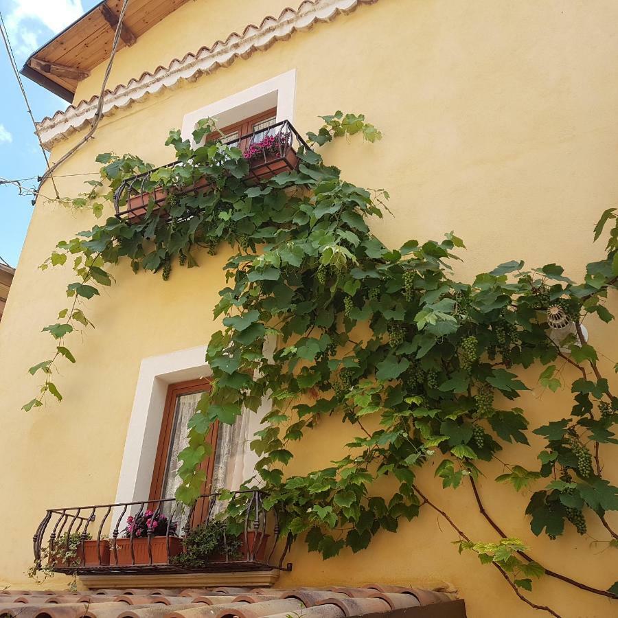 Vila Scaccia Pensieri Cerchio Exteriér fotografie