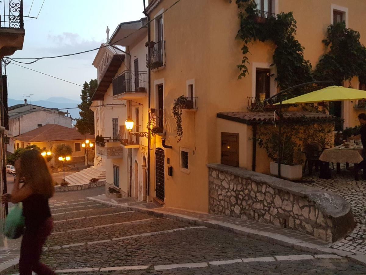 Vila Scaccia Pensieri Cerchio Exteriér fotografie