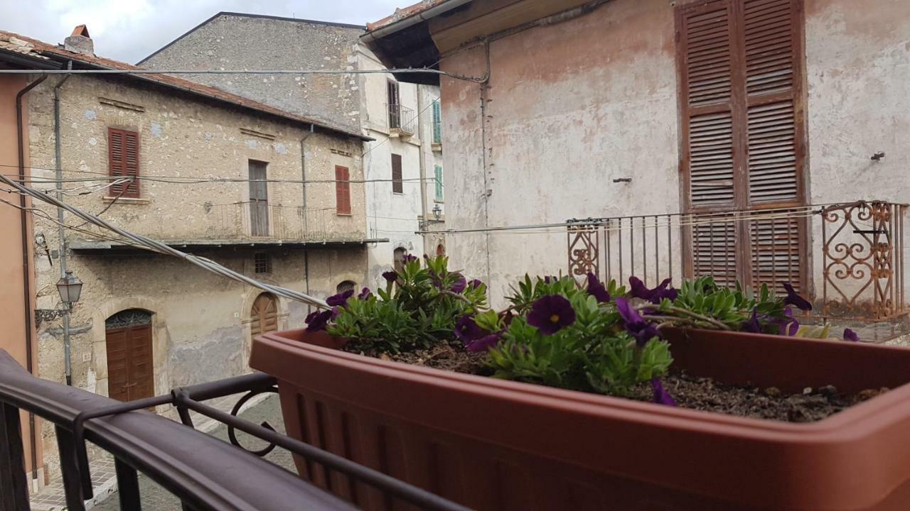 Vila Scaccia Pensieri Cerchio Exteriér fotografie