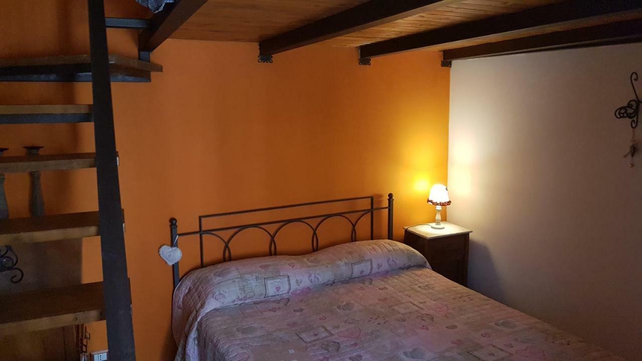 Vila Scaccia Pensieri Cerchio Exteriér fotografie