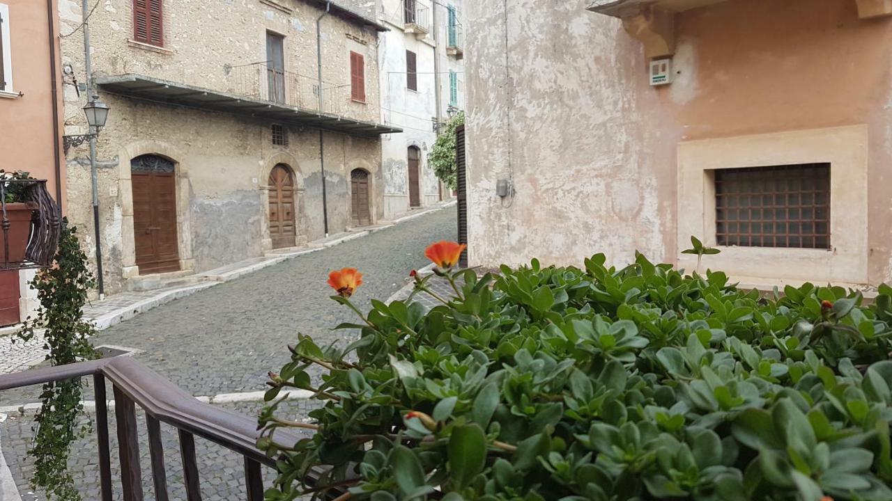 Vila Scaccia Pensieri Cerchio Exteriér fotografie