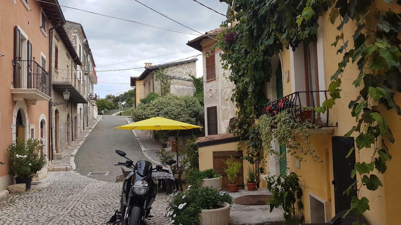 Vila Scaccia Pensieri Cerchio Exteriér fotografie