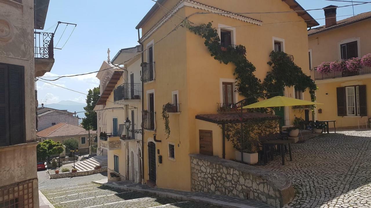 Vila Scaccia Pensieri Cerchio Exteriér fotografie