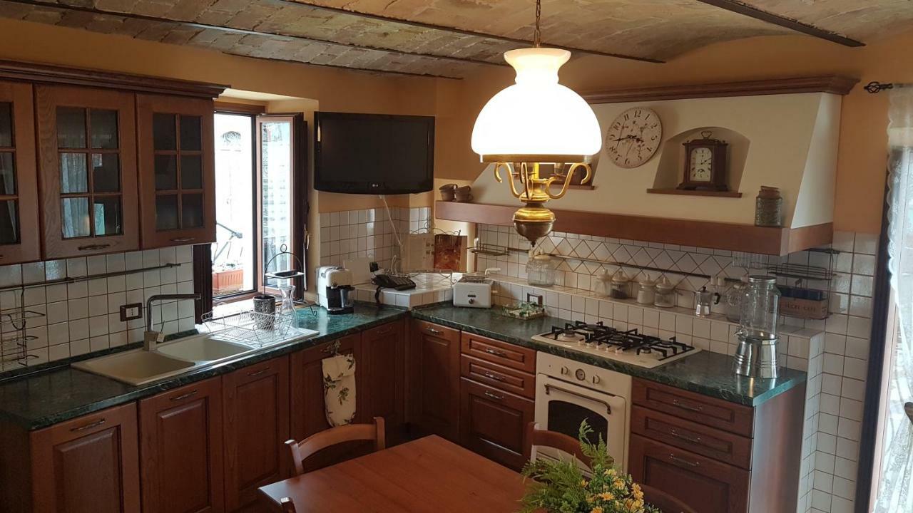 Vila Scaccia Pensieri Cerchio Exteriér fotografie