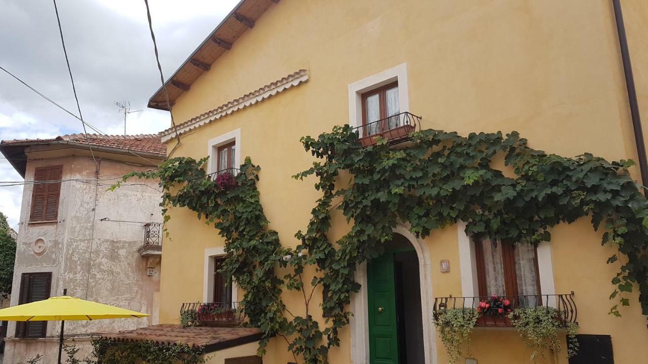 Vila Scaccia Pensieri Cerchio Exteriér fotografie